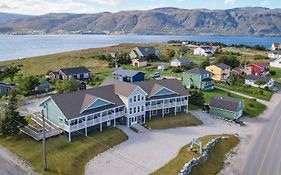 The Tides Inn